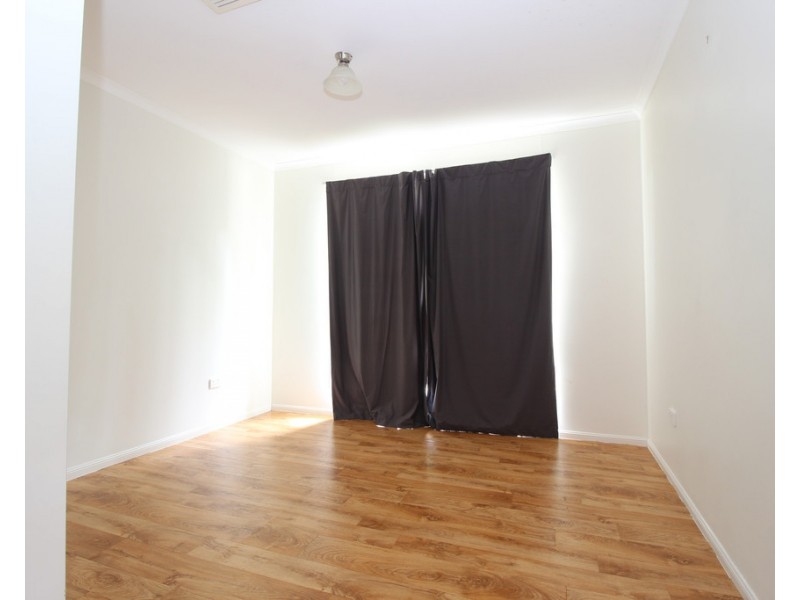 15 Gray Street, Emerald QLD 4720