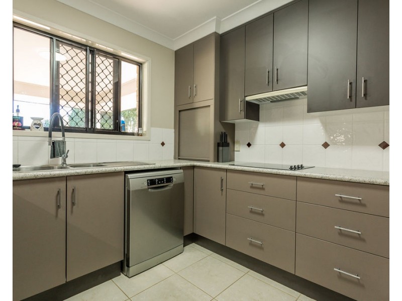 119 Moody Street, Emerald QLD 4720