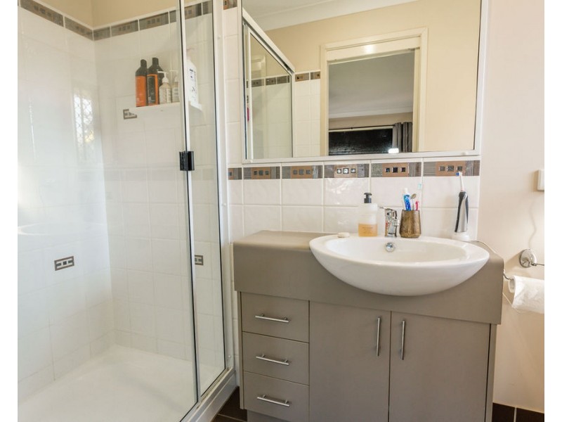 119 Moody Street, Emerald QLD 4720