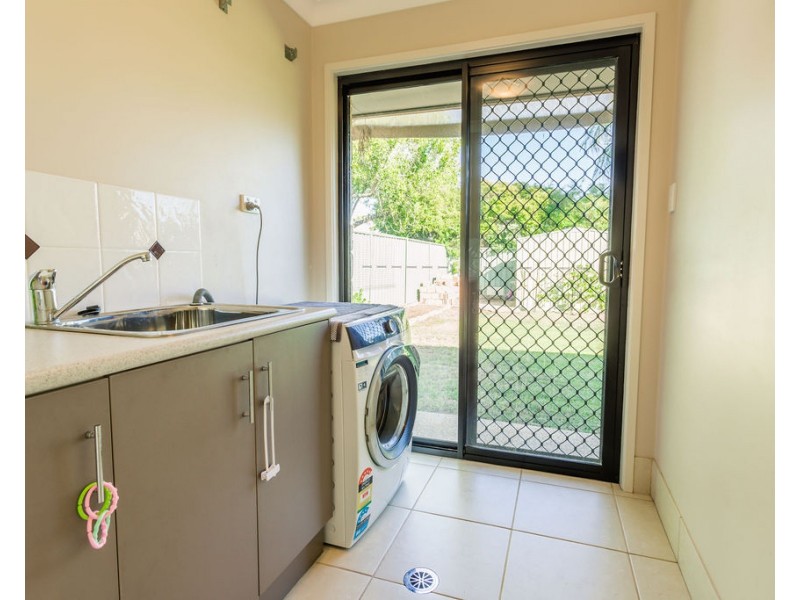 119 Moody Street, Emerald QLD 4720