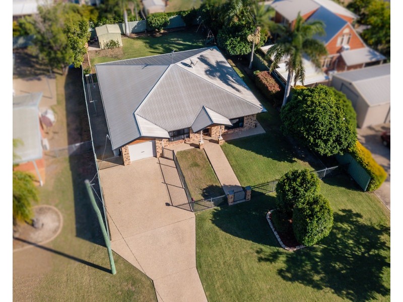 119 Moody Street, Emerald QLD 4720