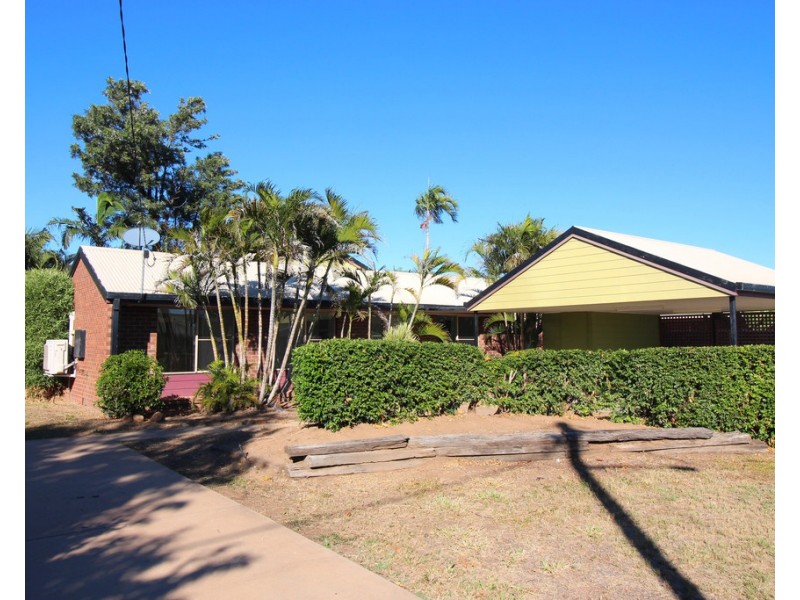 10 Jacqueline Drive, Emerald QLD 4720