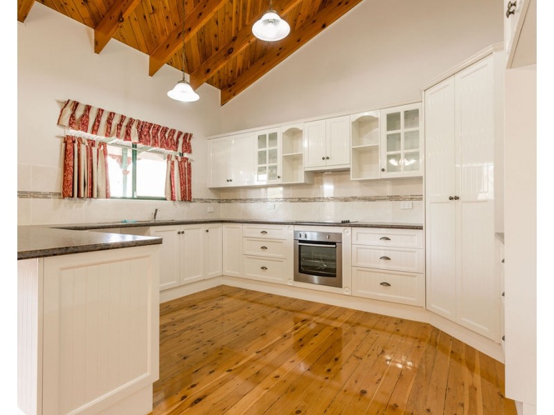 36 Riverview Street, Emerald QLD 4720