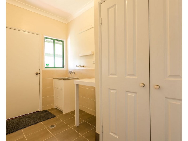 36 Riverview Street, Emerald QLD 4720