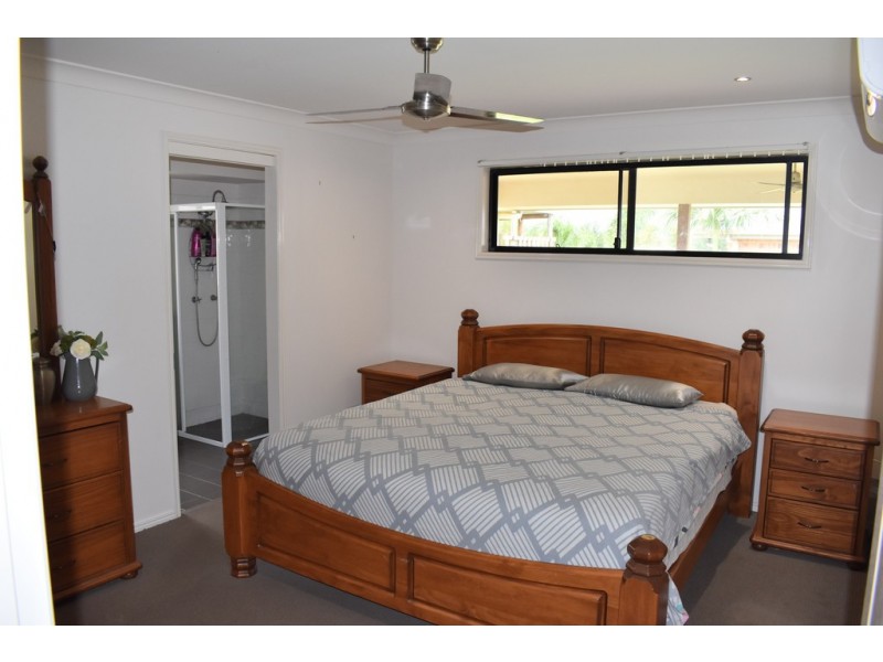 34 Berthun Street, Emerald QLD 4720