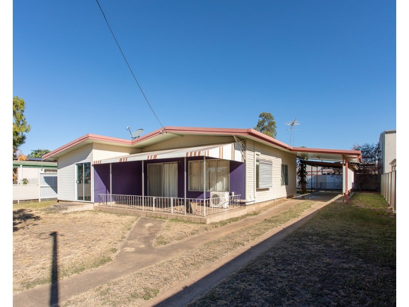 12 Yamala Street, Emerald QLD 4720