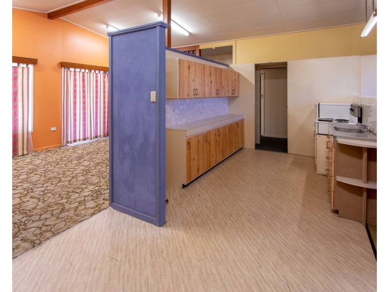 12 Yamala Street, Emerald QLD 4720