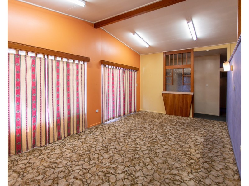 12 Yamala Street, Emerald QLD 4720