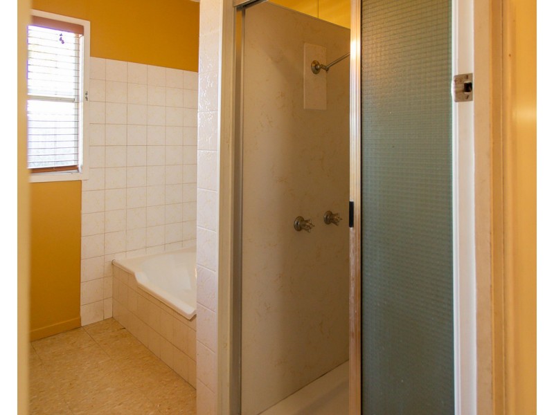 12 Yamala Street, Emerald QLD 4720