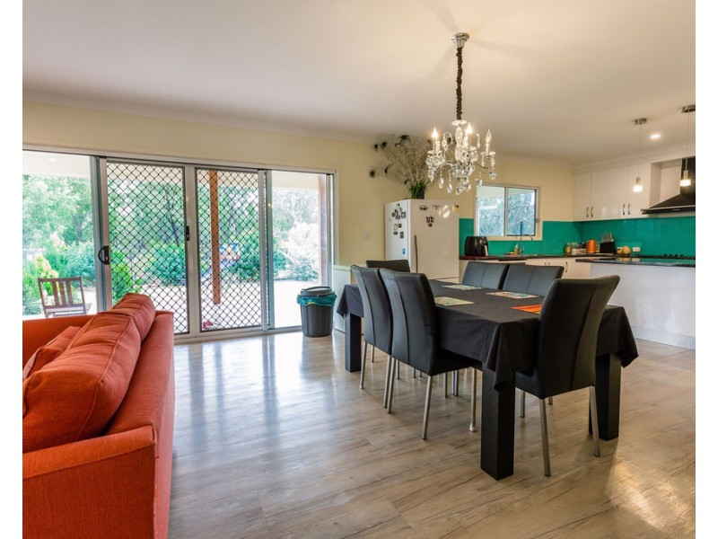 162 Chudleigh Drive, Emerald QLD 4720