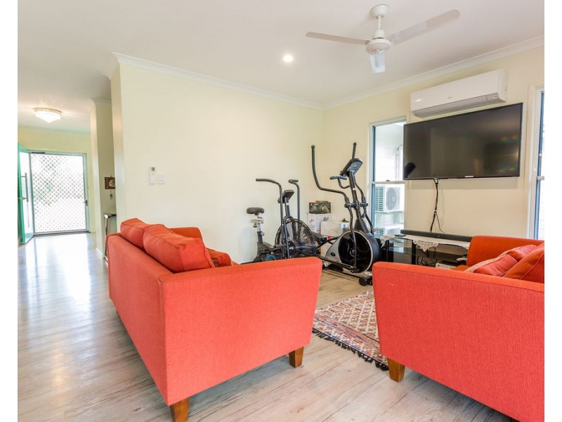 162 Chudleigh Drive, Emerald QLD 4720