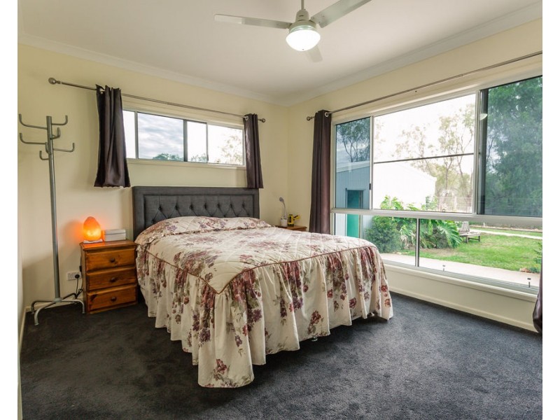 162 Chudleigh Drive, Emerald QLD 4720