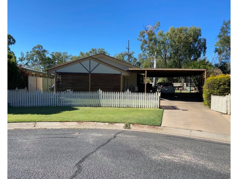 23 Statesman Drive, Emerald QLD 4720