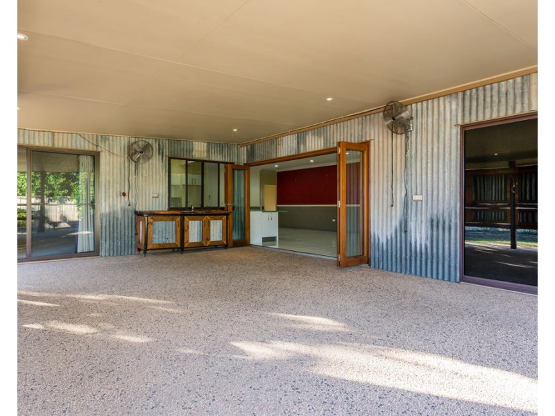 6 Siobhan Court, Emerald QLD 4720