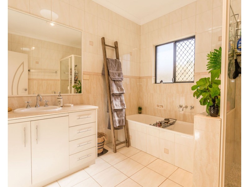 21 Russ Layton Drive, Emerald QLD 4720