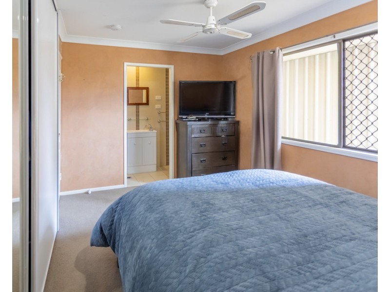9 Suncross Place, Emerald QLD 4720