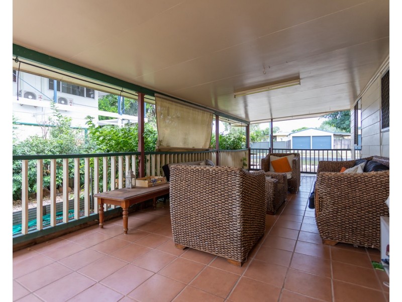 9 Suncross Place, Emerald QLD 4720