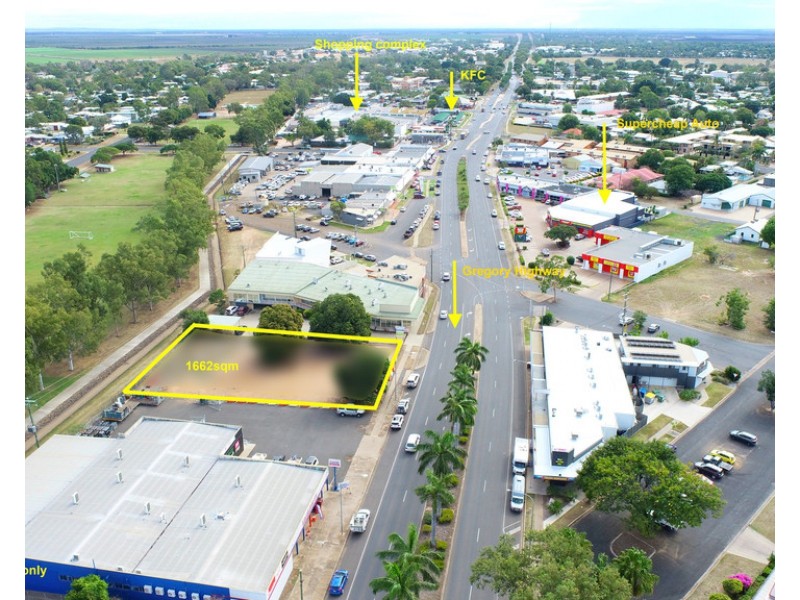 19 Hospital Road, Emerald QLD 4720