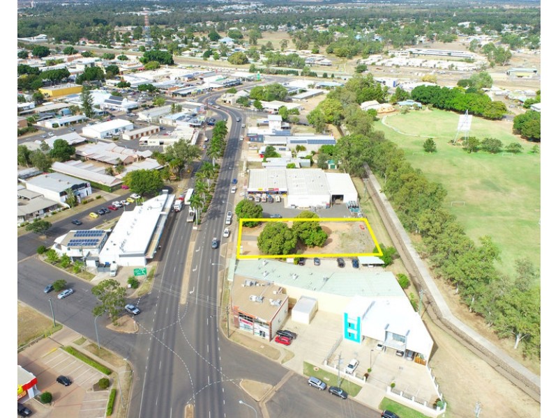 19 Hospital Road, Emerald QLD 4720