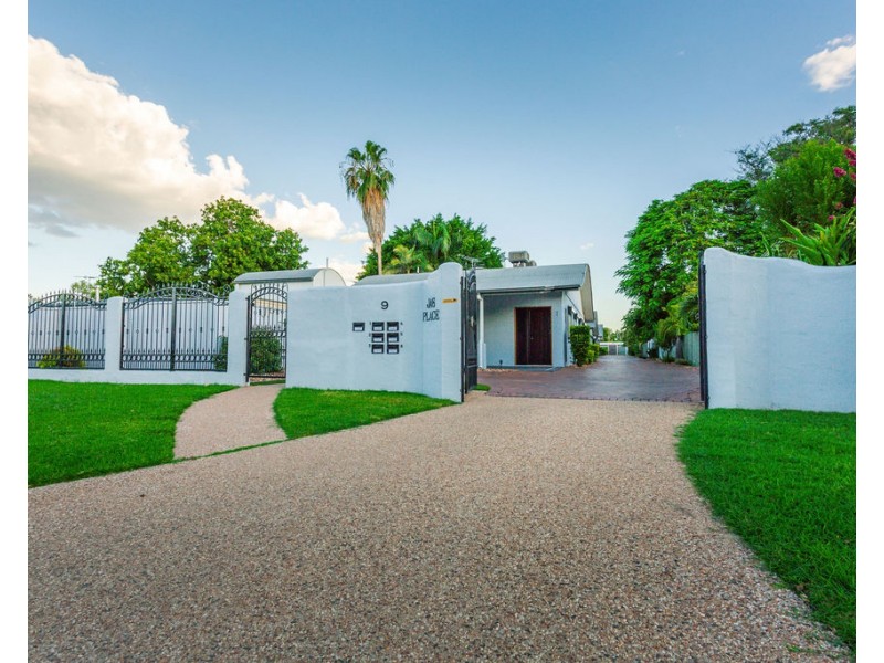 2/9 Aid Street, Emerald QLD 4720