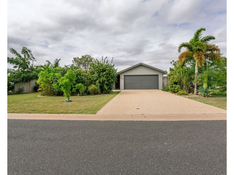 38 Blue Gums Drive, Emerald QLD 4720