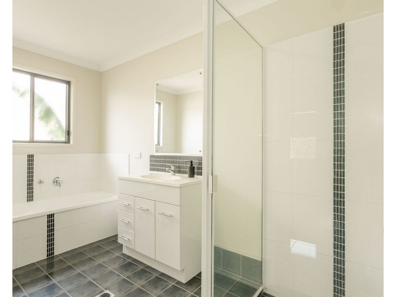 38 Blue Gums Drive, Emerald QLD 4720