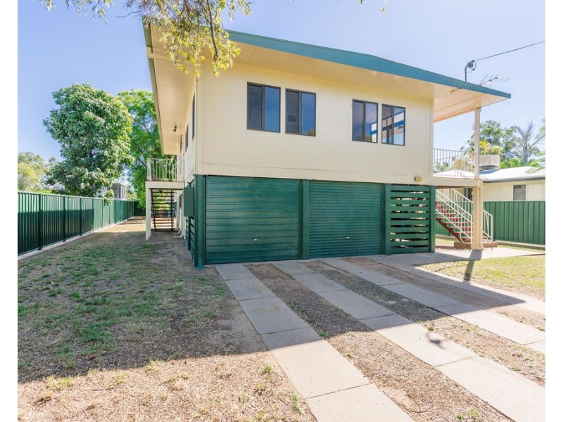13 Diamond Avenue, Emerald QLD 4720