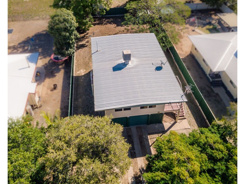 13 Diamond Avenue, Emerald QLD 4720