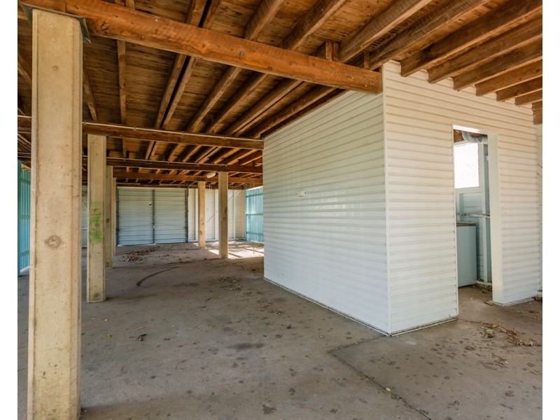 114 Hospital Road, Emerald QLD 4720