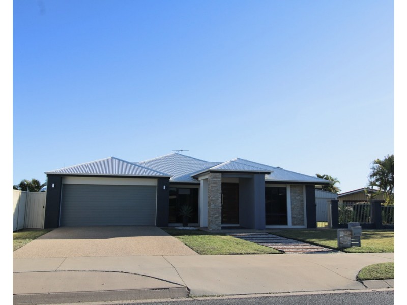 17 Brokenwood Street, Emerald QLD 4720
