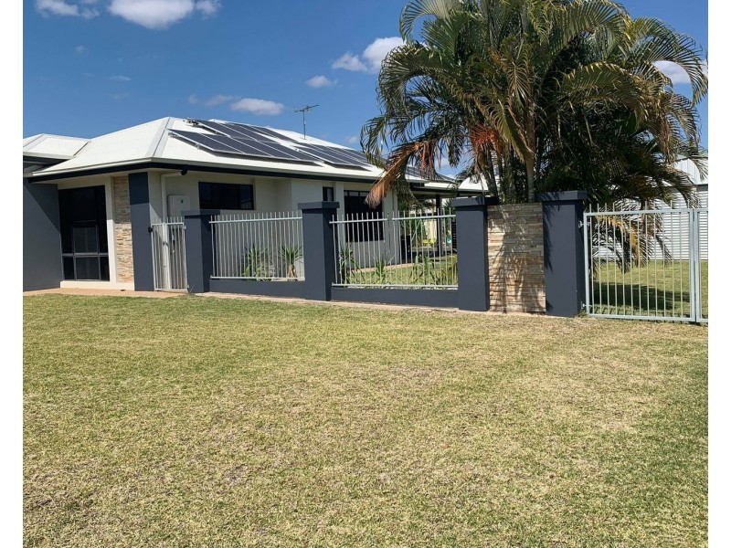 17 Brokenwood Street, Emerald QLD 4720