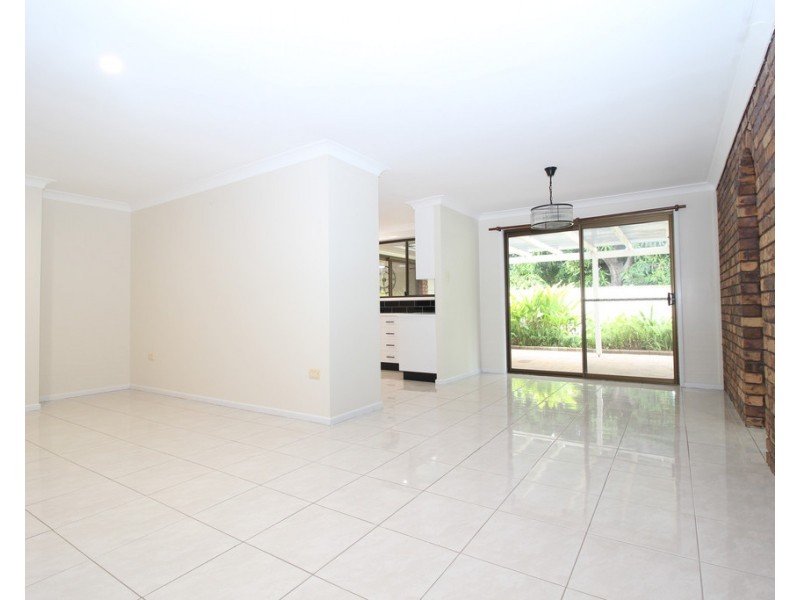 20 Colleen Avenue, Emerald QLD 4720