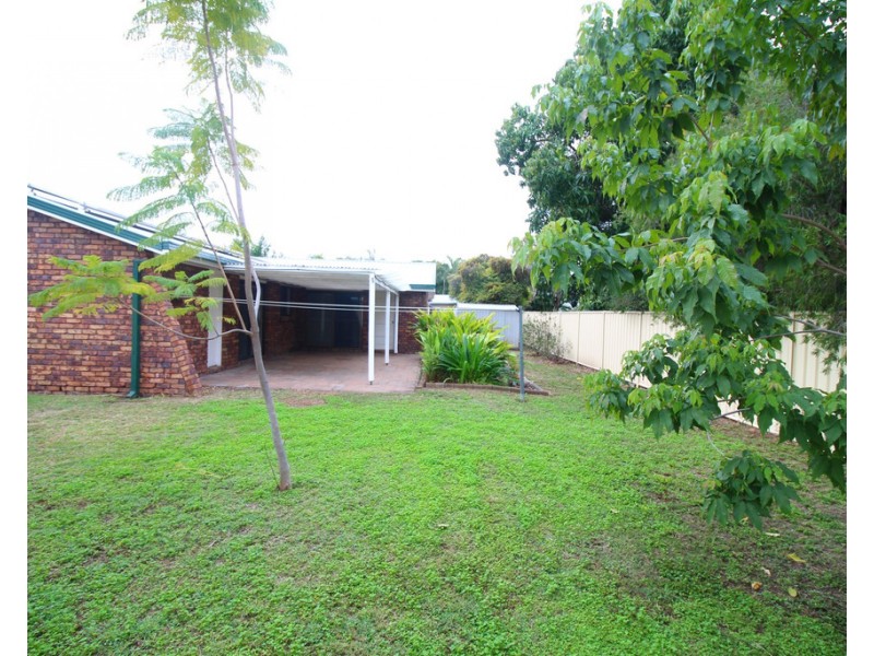 20 Colleen Avenue, Emerald QLD 4720