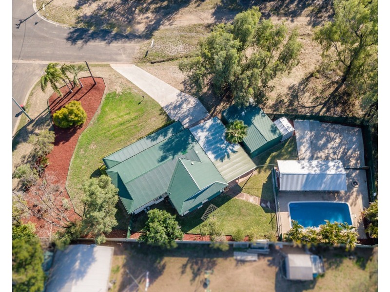 68 Loch Street, Emerald QLD 4720