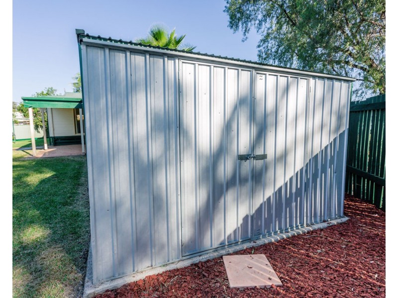 68 Loch Street, Emerald QLD 4720