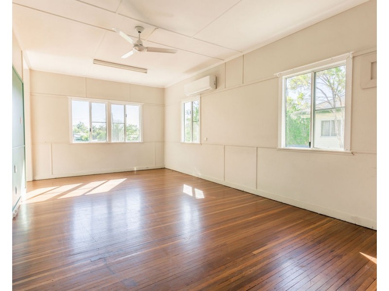 94 Harris Street, Emerald QLD 4720