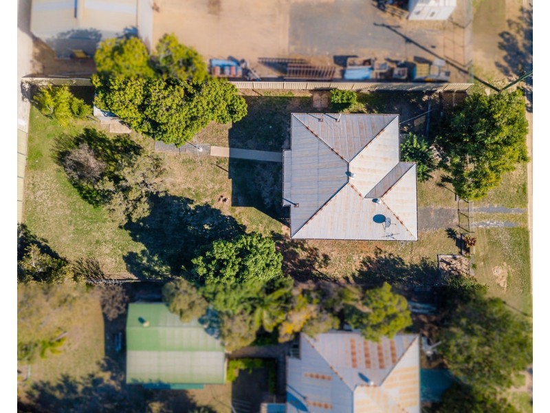 94 Harris Street, Emerald QLD 4720