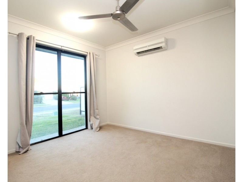 21 Glovar Street, Emerald QLD 4720