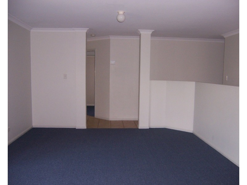 13 Whitchurch Road, Emerald QLD 4720