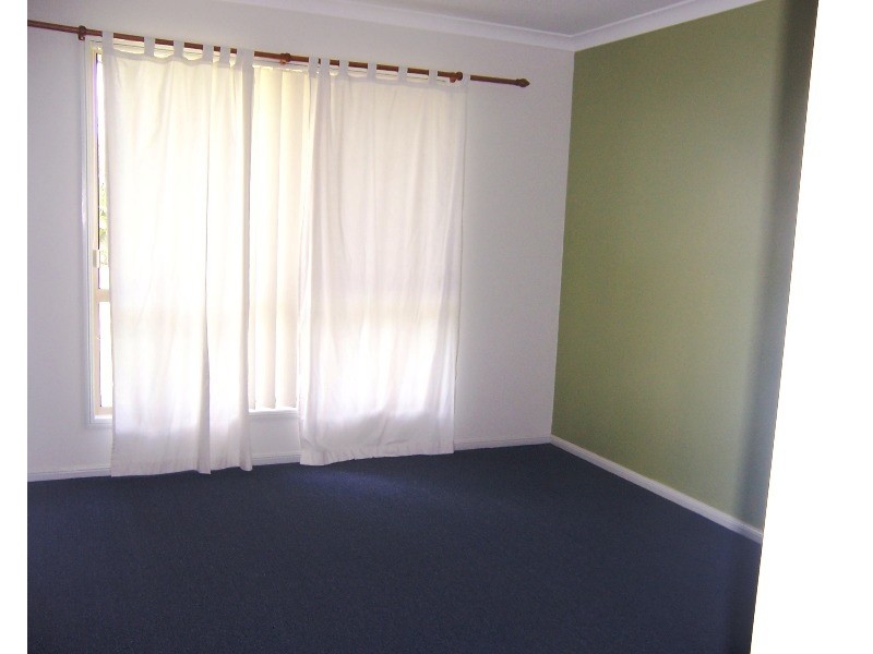 13 Whitchurch Road, Emerald QLD 4720