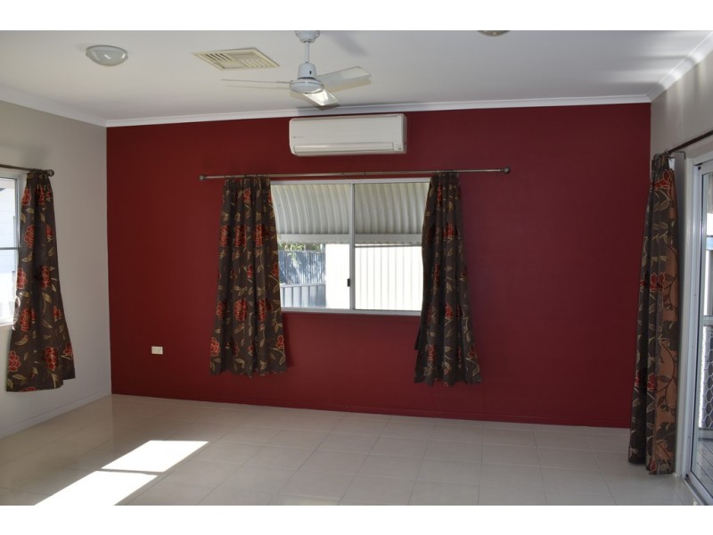 88 Moody Street, Emerald QLD 4720