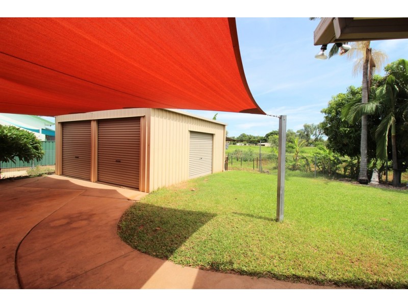 5 Stolz Place, Emerald QLD 4720