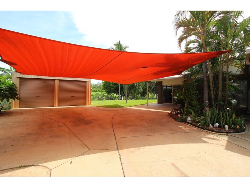 5 Stolz Place, Emerald QLD 4720