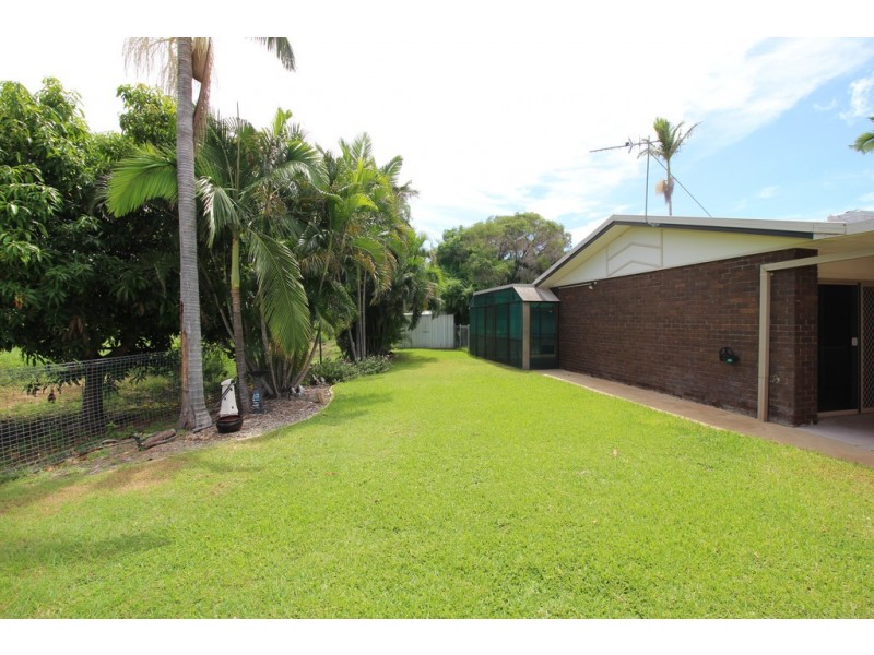 5 Stolz Place, Emerald QLD 4720