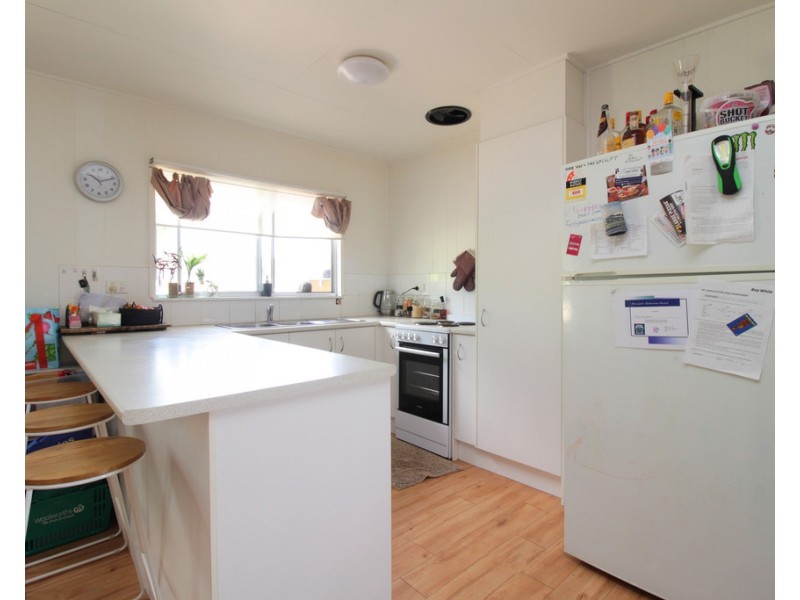 2 Round Tree Drive, Emerald QLD 4720