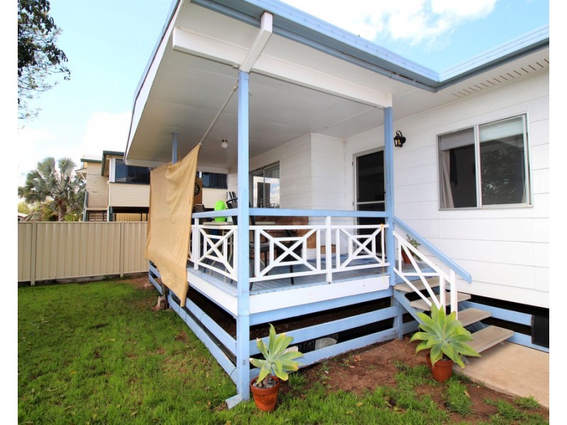 2 Round Tree Drive, Emerald QLD 4720