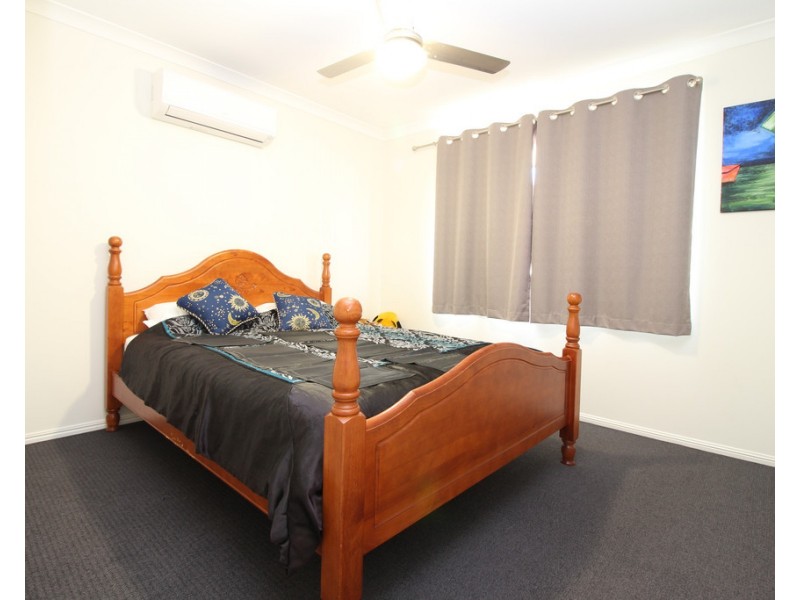 6 Wright Street, Emerald QLD 4720