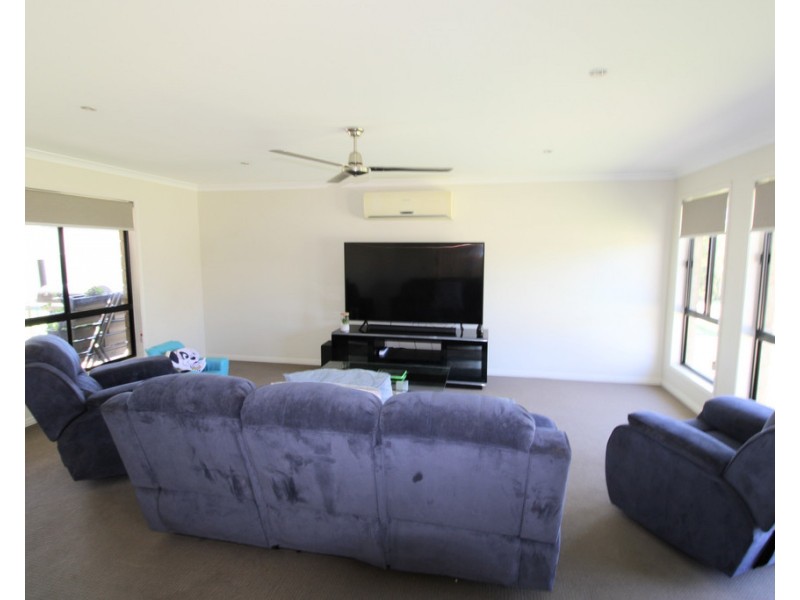 4 Wright Street, Emerald QLD 4720
