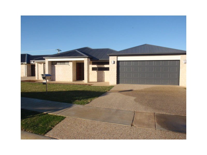Emerald QLD 4720
