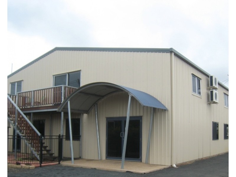 8 Cotton View Road, Emerald QLD 4720